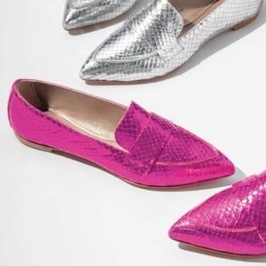 AGL ATTILIO GIUSTI Softy Pointy Toe Moccasin Loafer In Fuschia Snake $370